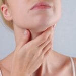 Nuốt vướng là triệu chứng của nhiều bệnh