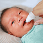 ve sinh luoi cho tre